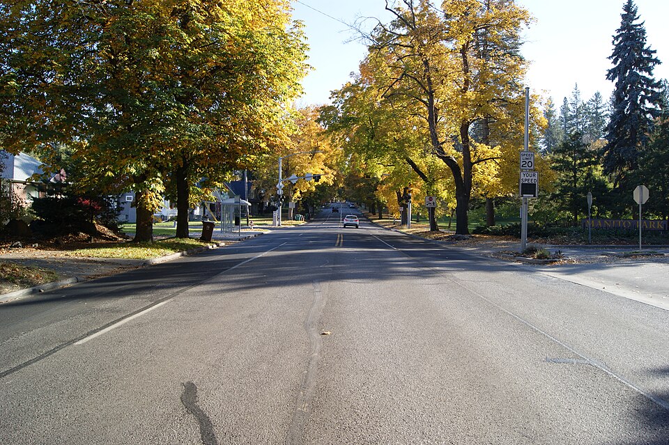 Grand Boulevard on South Hill, Spokane, WA